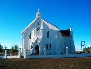 The Lonely  church in Brandvlei- once home to a larger congregation.: a walk through town at 18H00 to get some exercise